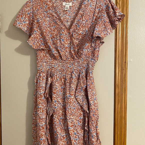 casual ruffle summer dress - Picture 4 of 6